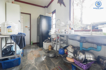 *****บ้านเดี่ยวมือสอง ม.รัชดาภิเษก42 รัชดาภิเษก พร้อมเข้าอยู่ 4 ห้องนอน 3 ห้องน้ำ จอดรถได้ 10 คัน บนเนื้อที่กว่า 198 ตร.ว. พื้นที่ใช้สอยมากถึง 180 ตร.ม. บนทำเลศักยภาพ เชื่อมต่อถนนรัชดา, ถนนลาดพร้าว-วังหิน, ถนนพหลโยธิน, ถนนเสนานิคม1 เดินทางสะดวก ใกล้รถไฟฟ้าสายรถไฟฟ้า สายสีน้ำเงิน "สถานีรัชดาภิเษก" และทางด่วน "อุตราภิมุข"